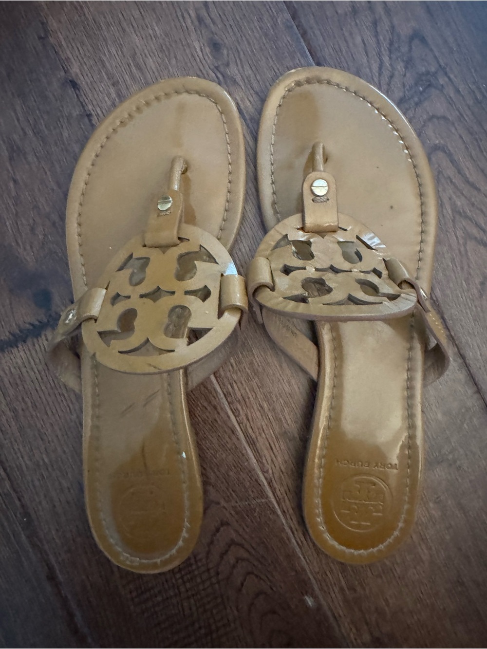 Tory Burch Thong Sandals - Tan